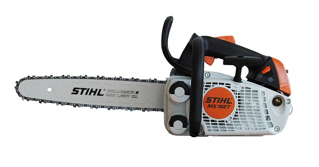 how to use a power saw