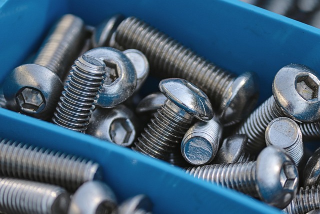 how to use a easy out screw extractor