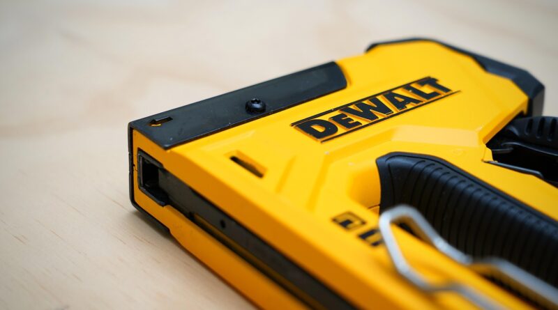 tool, craft, nail gun, staple, wood, construction, build, dewalt, nail gun, nail gun, nail gun, nail gun, nail gun, dewalt, dewalt, dewalt