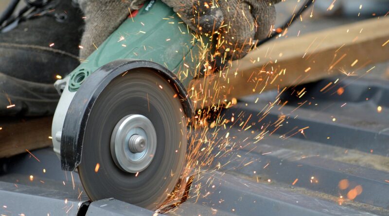 angle grinder, bending, cutter, separate, diy, shower of sparks, building, to build, to cut, caps, tool, iron, metal, attention, dangerous, flexible, flying sparks, spark, work, construction work, flexing