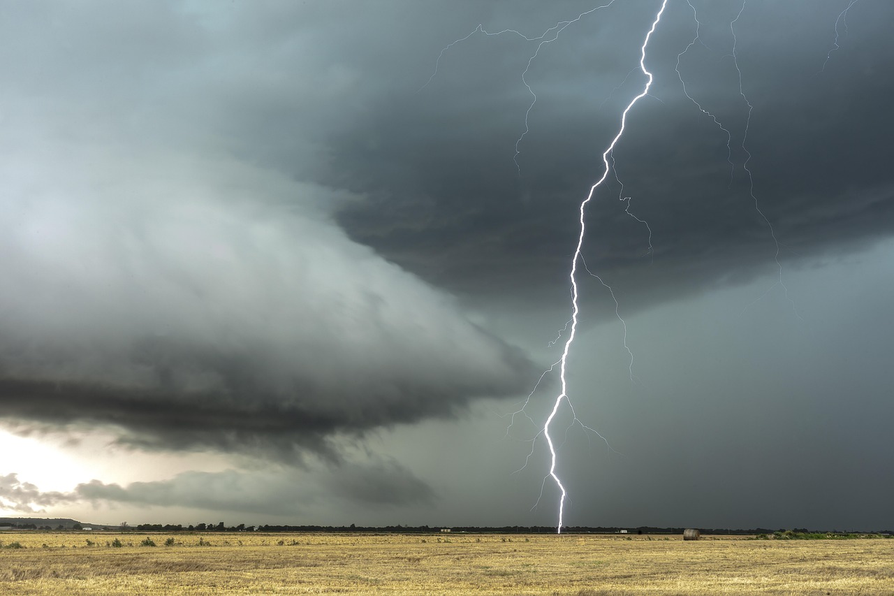lightning, clouds, thunderstorm, thunder, rain, energy, nature, storm, weather, lightning, lightning, lightning, lightning, lightning, thunderstorm, thunder, thunder, storm, storm