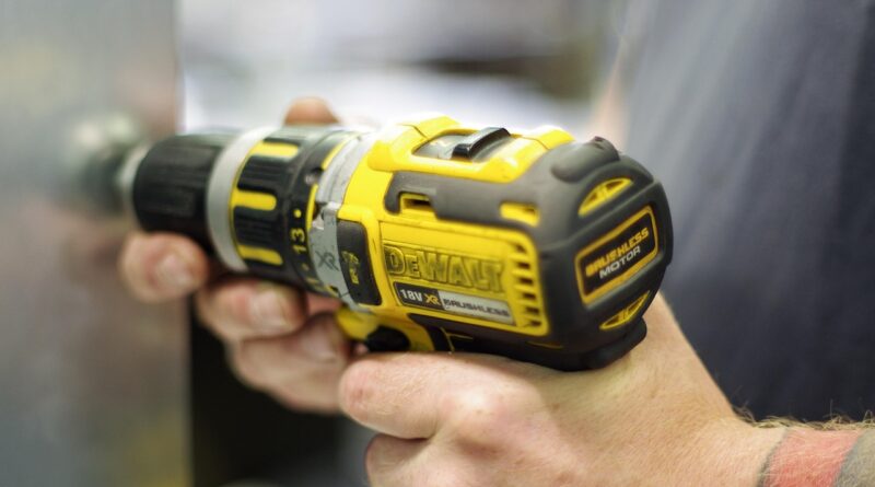 dewalt, cordless screwdriver, drill, tool, handyman, craft, work, hands, drilling machine, cordless drill, battery drill, dewalt, dewalt, dewalt, drill, drill, handyman, handyman, handyman, handyman, handyman, cordless drill