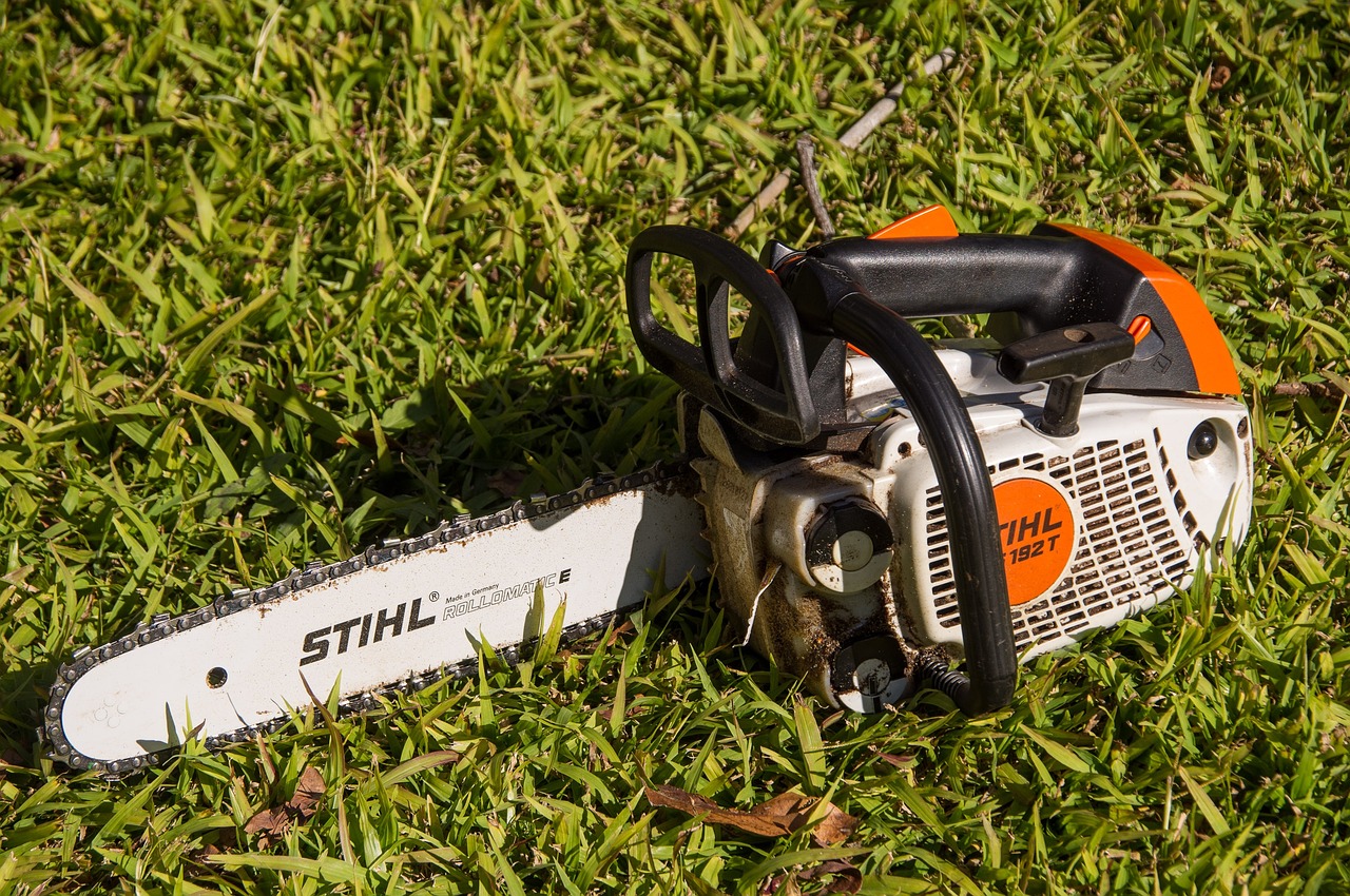 chainsaw, saw, tool, power, stihl, blade, chain, machine, chainsaw, chainsaw, chainsaw, chainsaw, chainsaw, saw, stihl