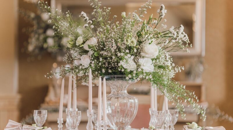 wedding photography, nature, wedding details, wedding preparations, beautiful flowers, wedding, table set-up, flower arrangement, flowers, table, glassware, candles, dining table, flower background, decoration, flower wallpaper, decorative, floral