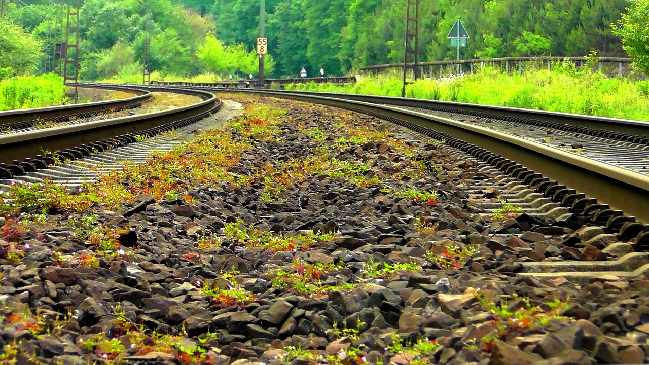 tracks, railway rails, track, rails, parallel, track bed, train, railroad, gravel, railroad track, railroad ties, threshold, rail, parallel, parallel, parallel, parallel, parallel