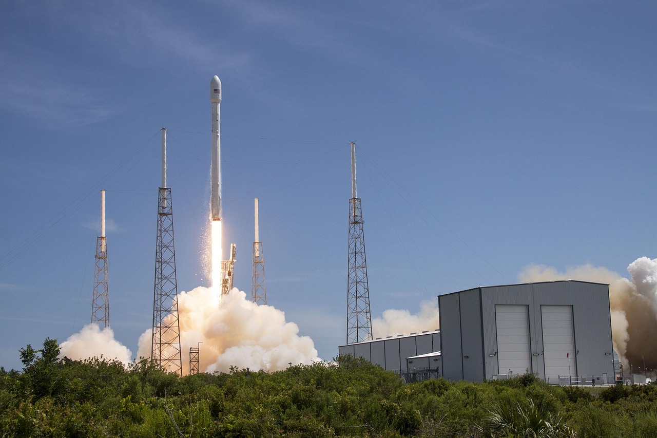 rocket launch, spacex, lift-off, launch, flames, propulsion, space, rocket, speed, vehicle, missile, rocket engine, transportation, transport, spaceship, power, spacecraft, flying, fuel, countdown, cape canaveral, launch pad, blue power, rocket launch, rocket launch, spacex, spacex, spacex, spacex, rocket, rocket, missile, missile, missile, missile, missile