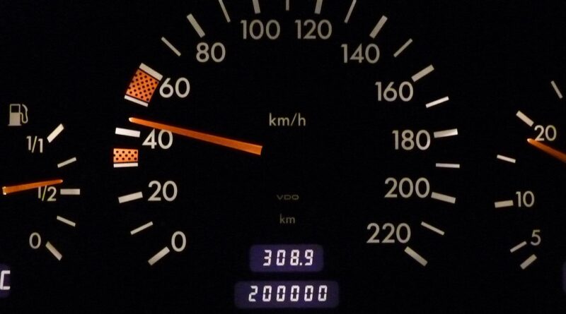 speedometer, kilometre, mileage display, speed, automobile, vehicle, speedometer, speedometer, speedometer, speedometer, speedometer
