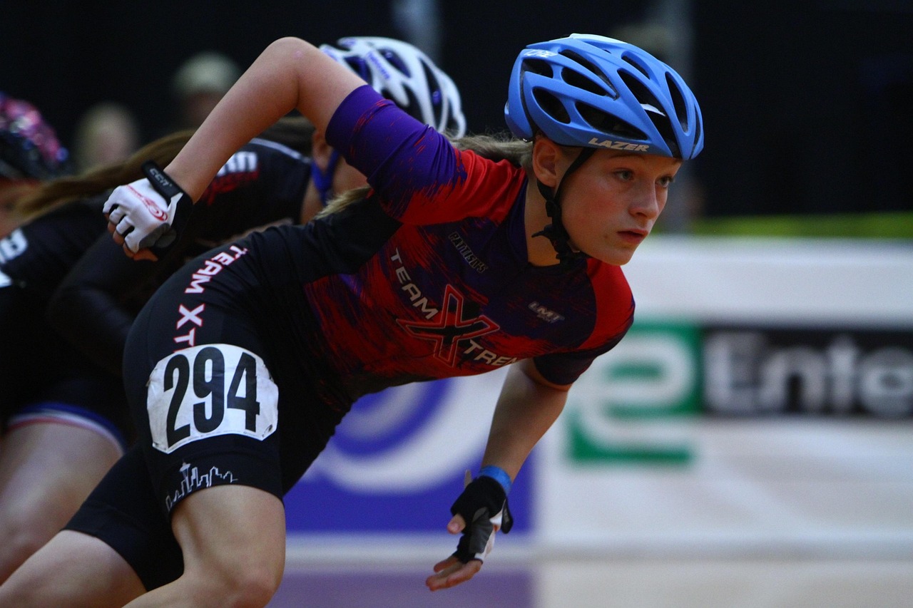 inline speed skating, roller speed skating, skating, inline, speed, skate, sport, roller, motion, extreme, blade