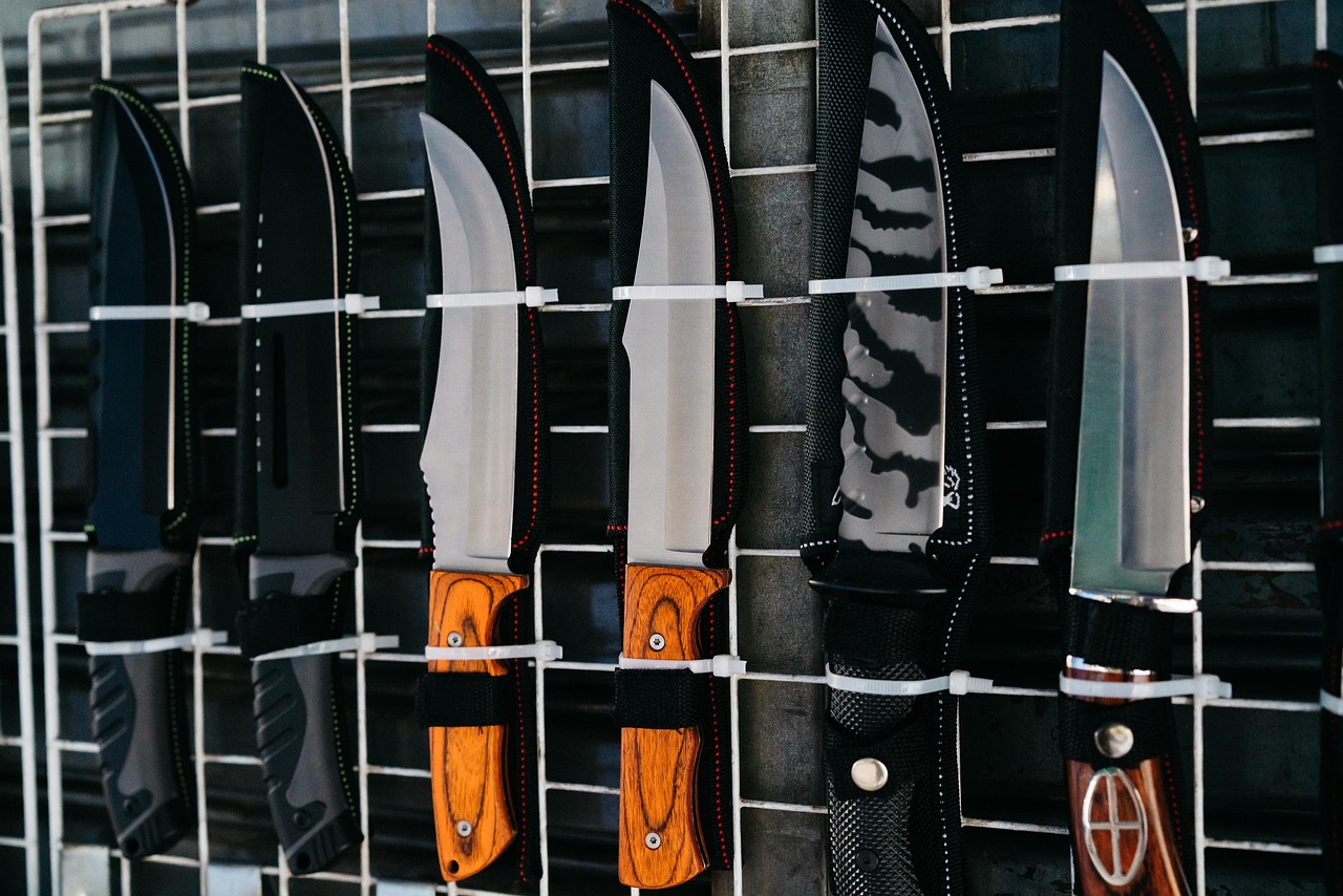 tools, blade, knife, sharp, equipment, sale, shop, cut, slice, weapon, thailand, bangkok, asia, travel