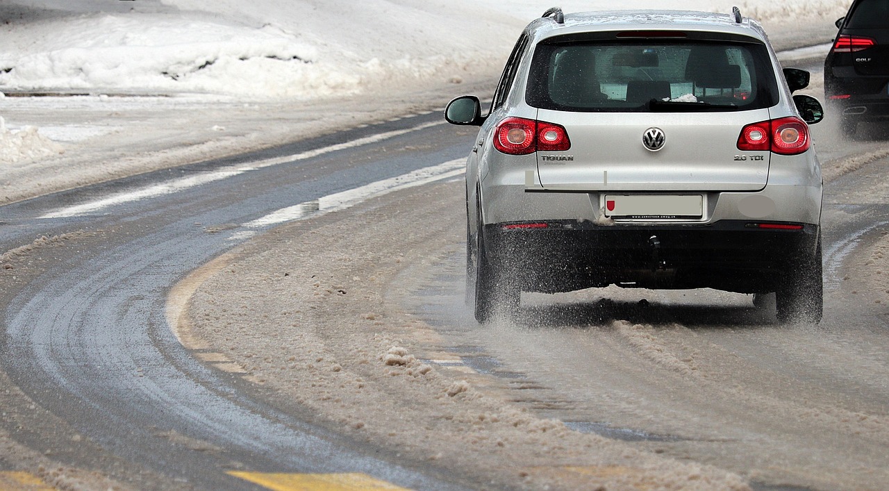 winter, snow, slush, road, wintry, roadway, frost, weather, snowfall, smooth, careful, nature, in-street ped crossing, crosswalk, cold, covered in snow